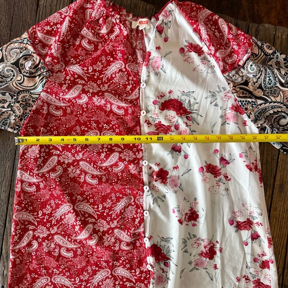 Mazik Cavenders Red Floral Paisley Women's Western Top Size Medium M Long Sleeve - Picture 5 of 9